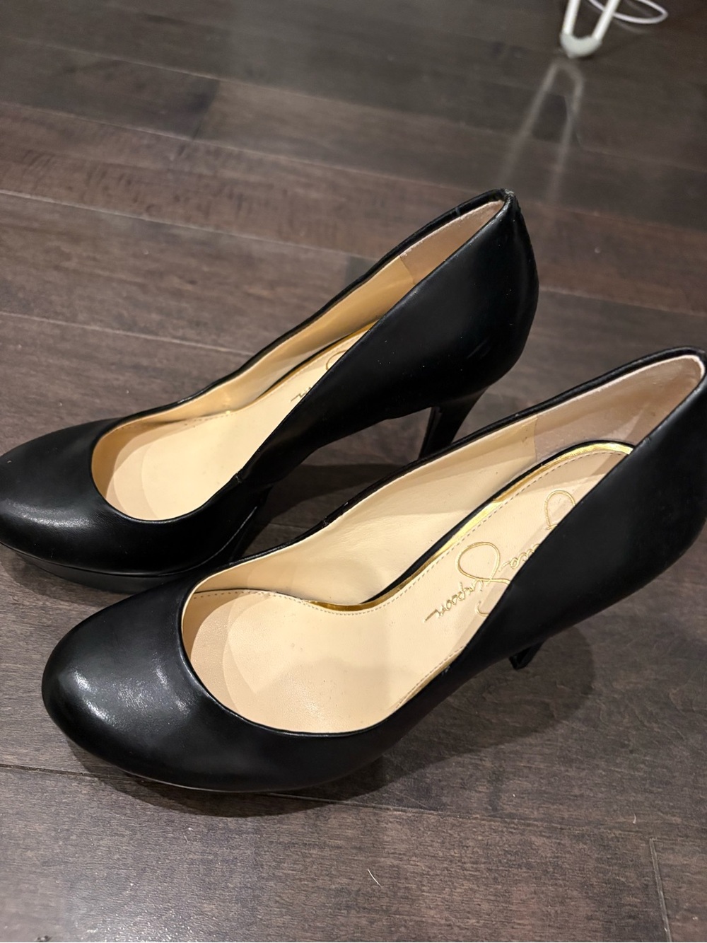 Jessica Simpson 7.5 Classic Black Women's Pumps